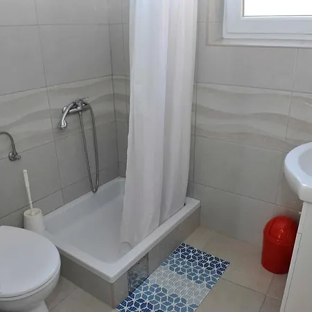 Popovac 736 Gradac (Split-Dalmatia)